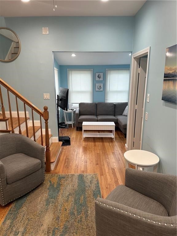 17 Crescent Road Middletown, RI 02842 - Photo 6 of 22