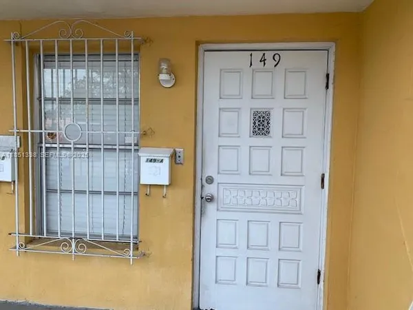 $1,900 | 149 Bentley Drive, Unit 151, Miami Springs, FL 33166