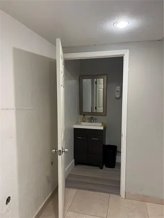 $1,900 | 149 Bentley Drive, Unit 151, Miami Springs, FL 33166