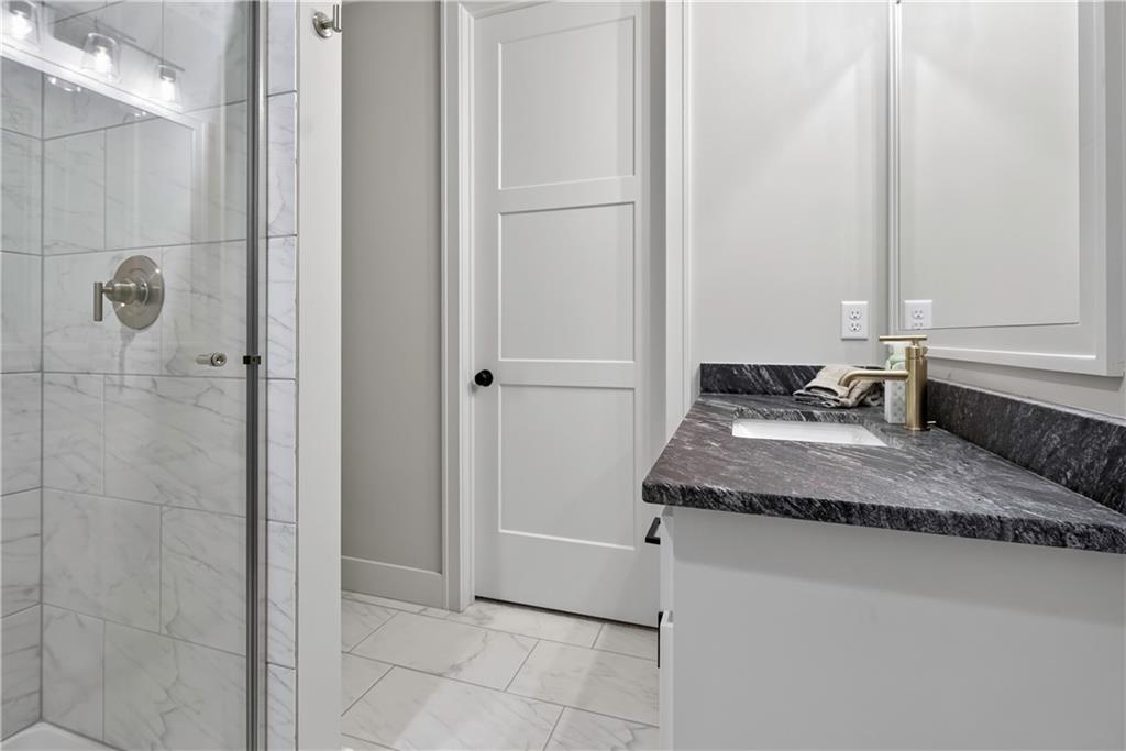 4761 Northwest Canyon Road Lee's Summit, MO 64064 - Photo 51 of 64 Gallery Image 51