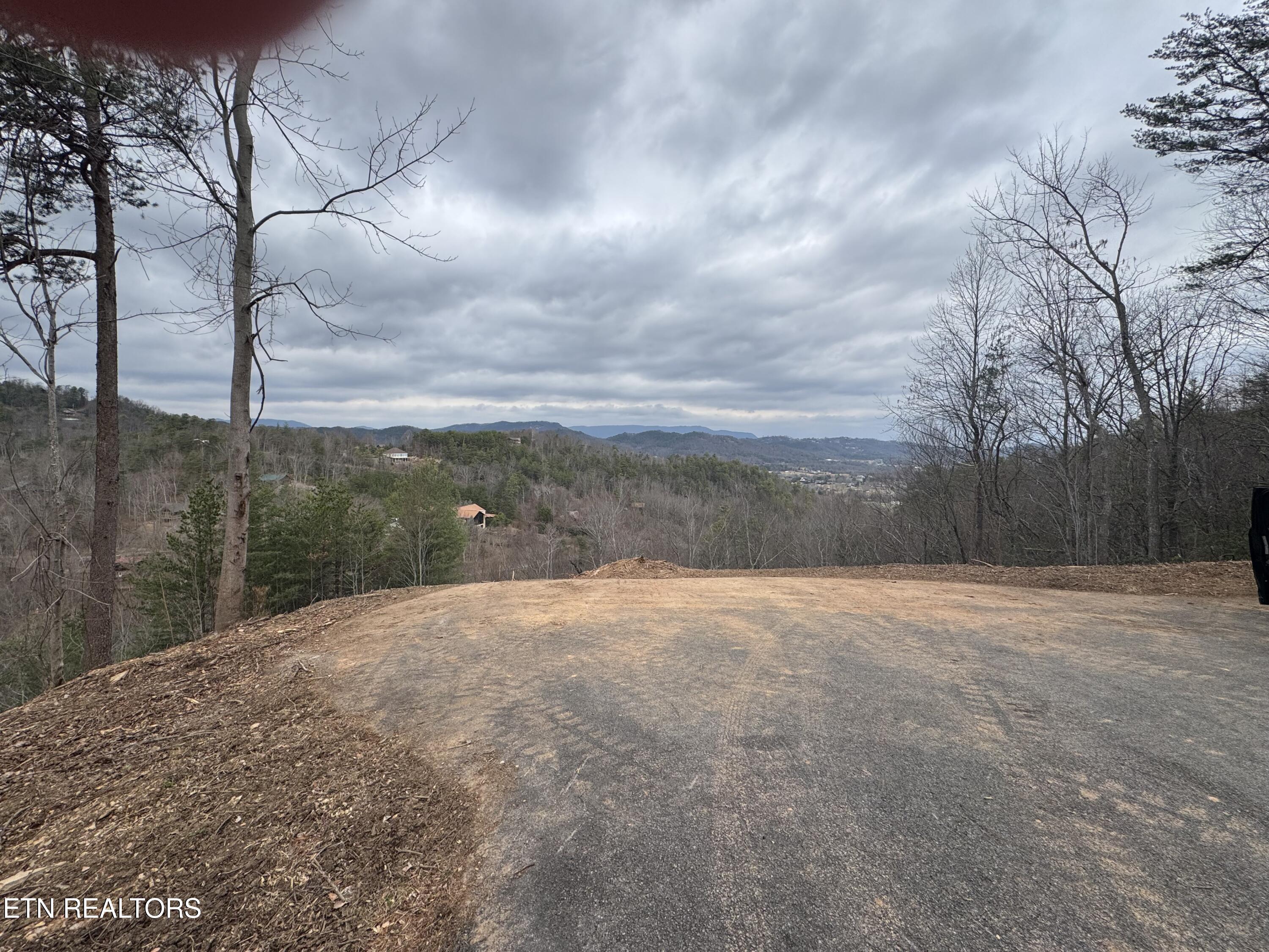 Hikers Path Lane Sevierville, TN 37862 - Photo 4 of 8 IMG_2774