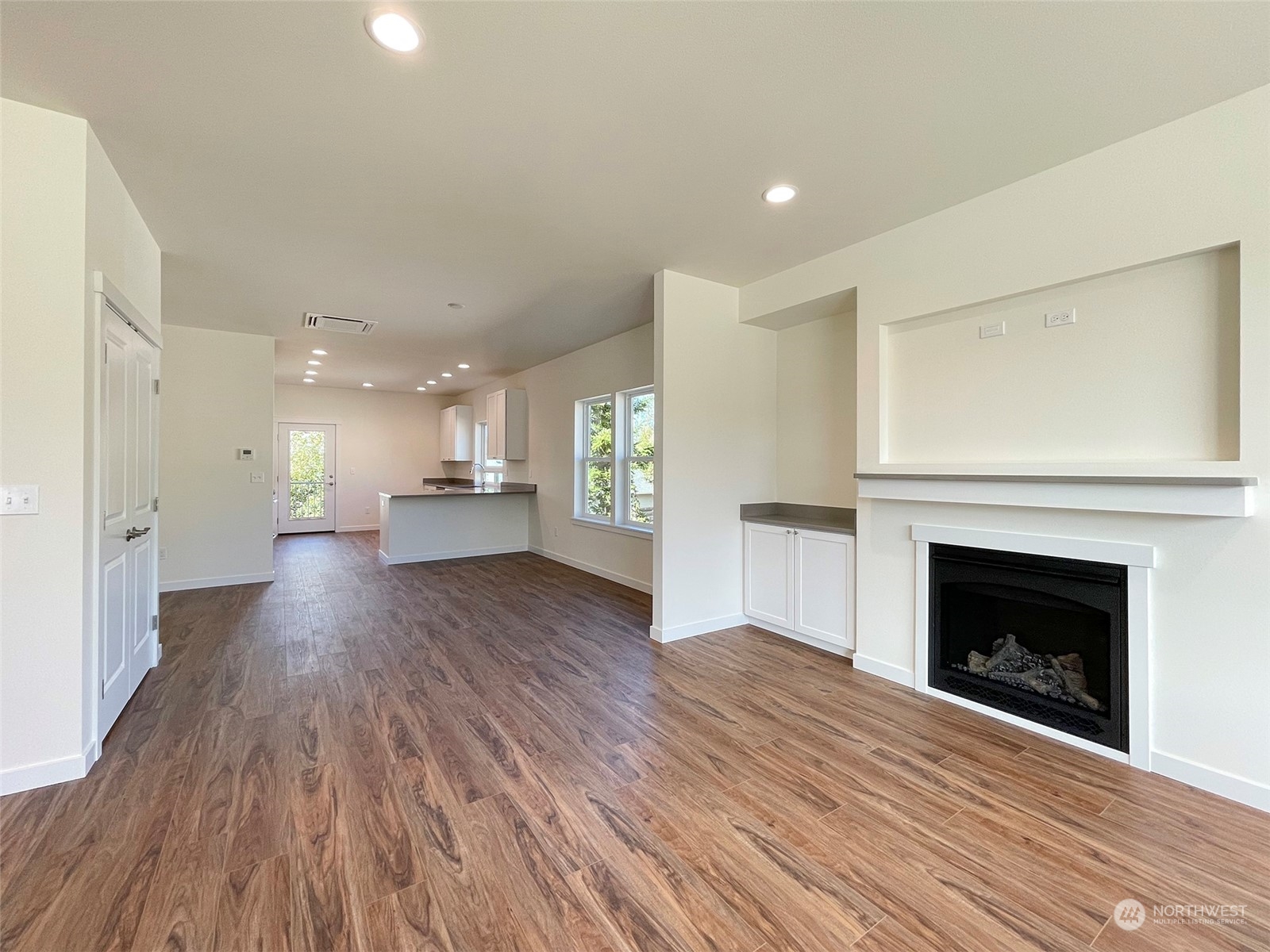 1402 Rook Drive Port Angeles, WA 98362 - Photo 11 of 40 Gallery Image 11
