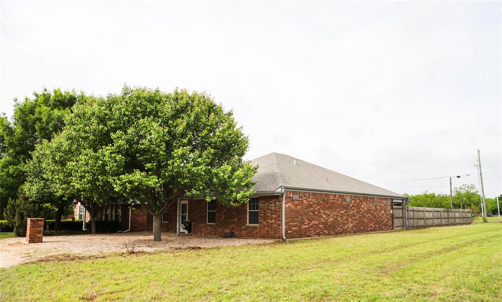 602 Cedar Street Clyde, TX 79510 - Photo 2 of 14