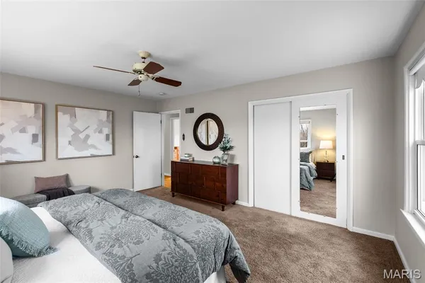 $525,000 | 1889 North Signal Hills Drive, Kirkwood, MO 63122