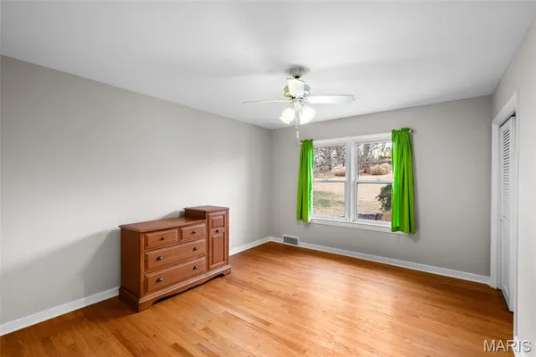 $525,000 | 1889 North Signal Hills Drive, Kirkwood, MO 63122