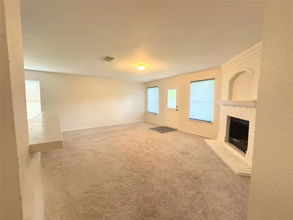 $340,000 | 12929 Waynespur Lane, Elgin, TX 78621