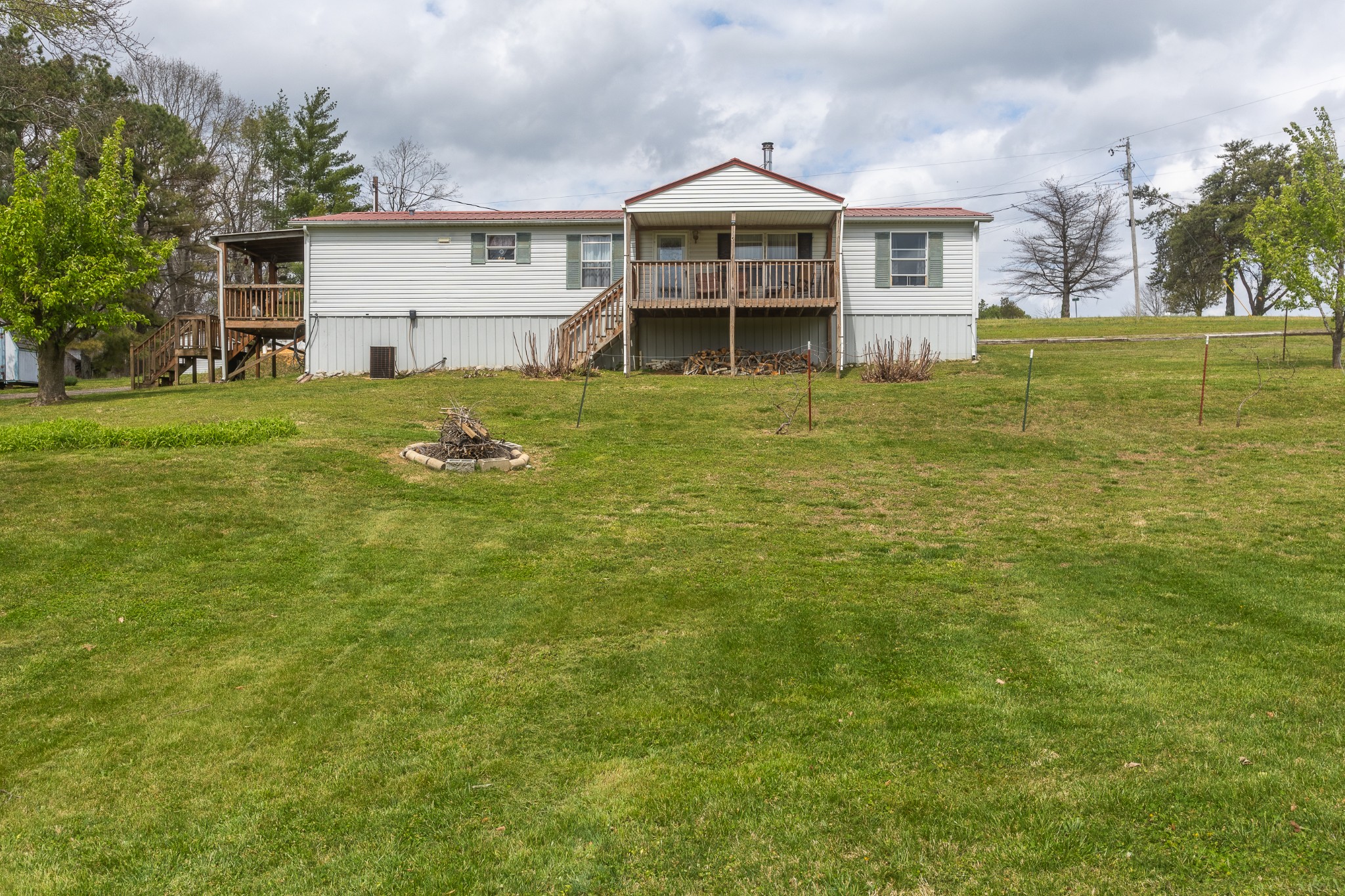 119 Fred Road Bon Aqua, TN 37025 - Photo 1 of 52