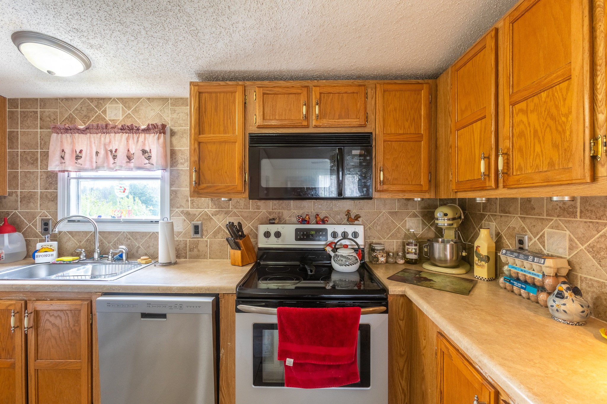 119 Fred Road Bon Aqua, TN 37025 - Photo 8 of 52