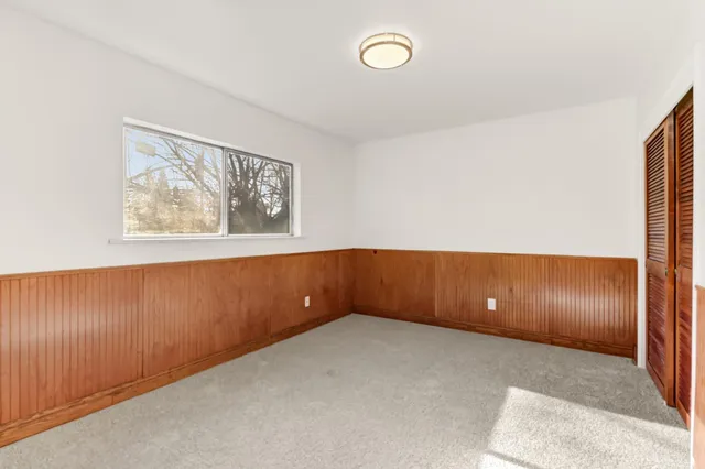 an empty room with window