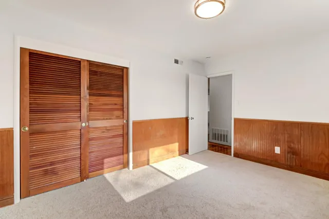 a view of empty room