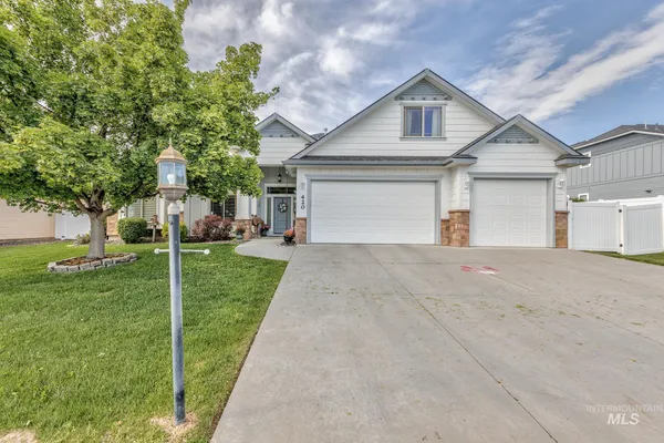 $519,000 | 420 West Indianhead Road, Weiser, ID 83672