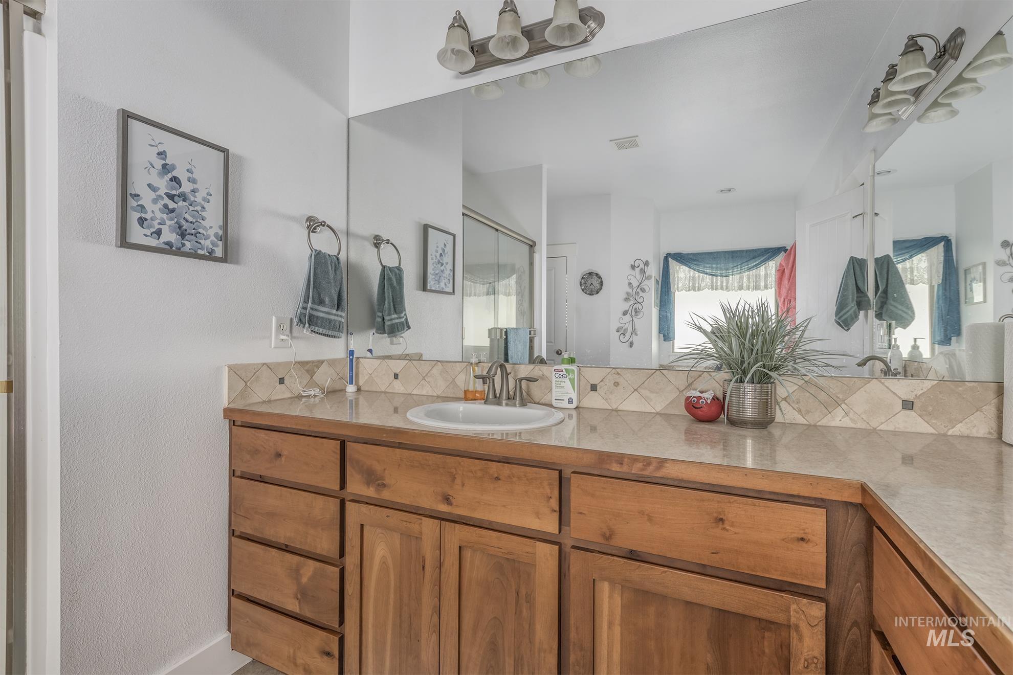 420 West Indianhead Road Weiser, ID 83672 - Photo 23 of 44