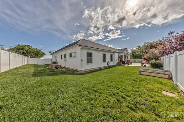 $519,000 | 420 West Indianhead Road, Weiser, ID 83672
