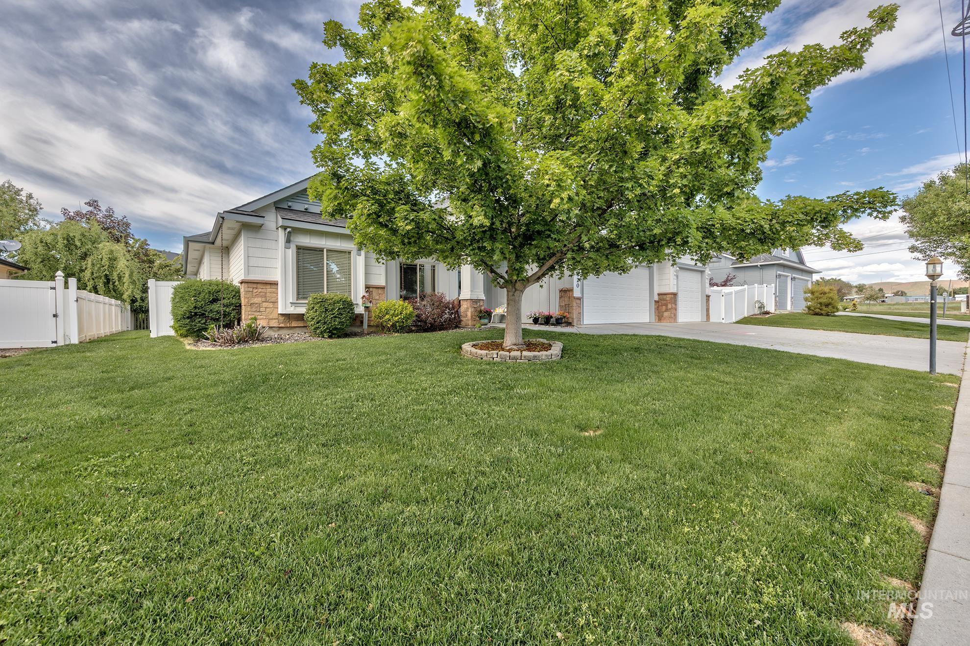 420 West Indianhead Road Weiser, ID 83672 - Photo 5 of 44