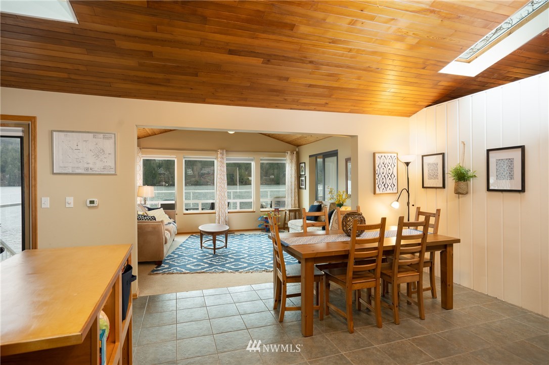 18484 North West View Road Mount Vernon, WA 98274 - Photo 13 of 27 Gallery Image 13