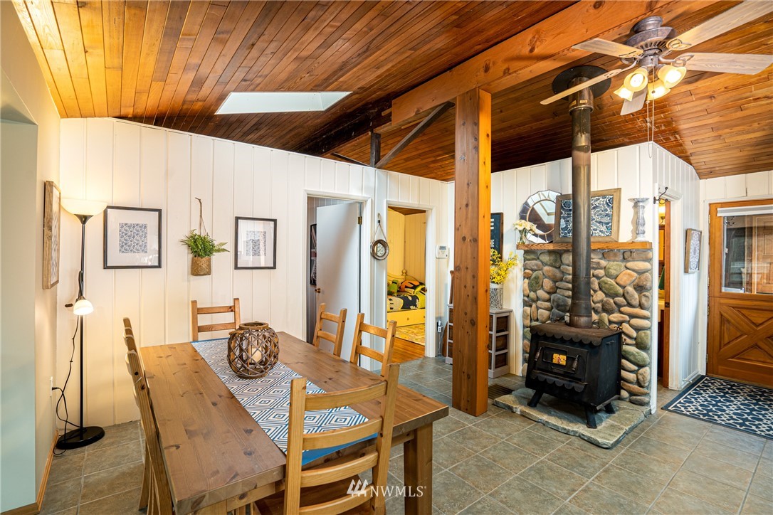 18484 North West View Road Mount Vernon, WA 98274 - Photo 14 of 27 Gallery Image 14