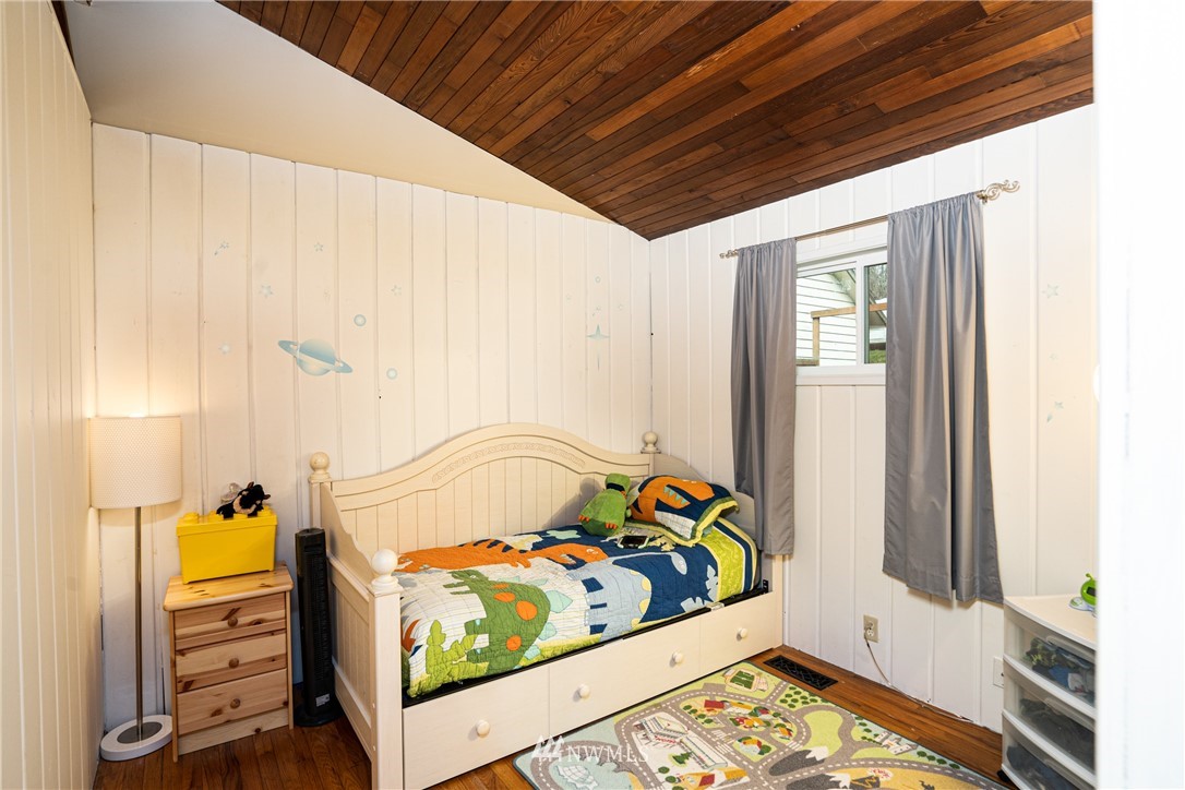 18484 North West View Road Mount Vernon, WA 98274 - Photo 16 of 27 Gallery Image 16