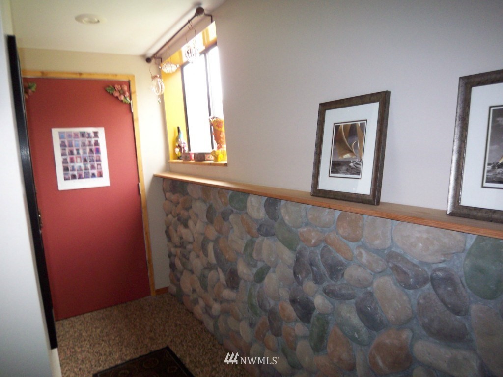 18484 North West View Road Mount Vernon, WA 98274 - Photo 24 of 27 Gallery Image 24