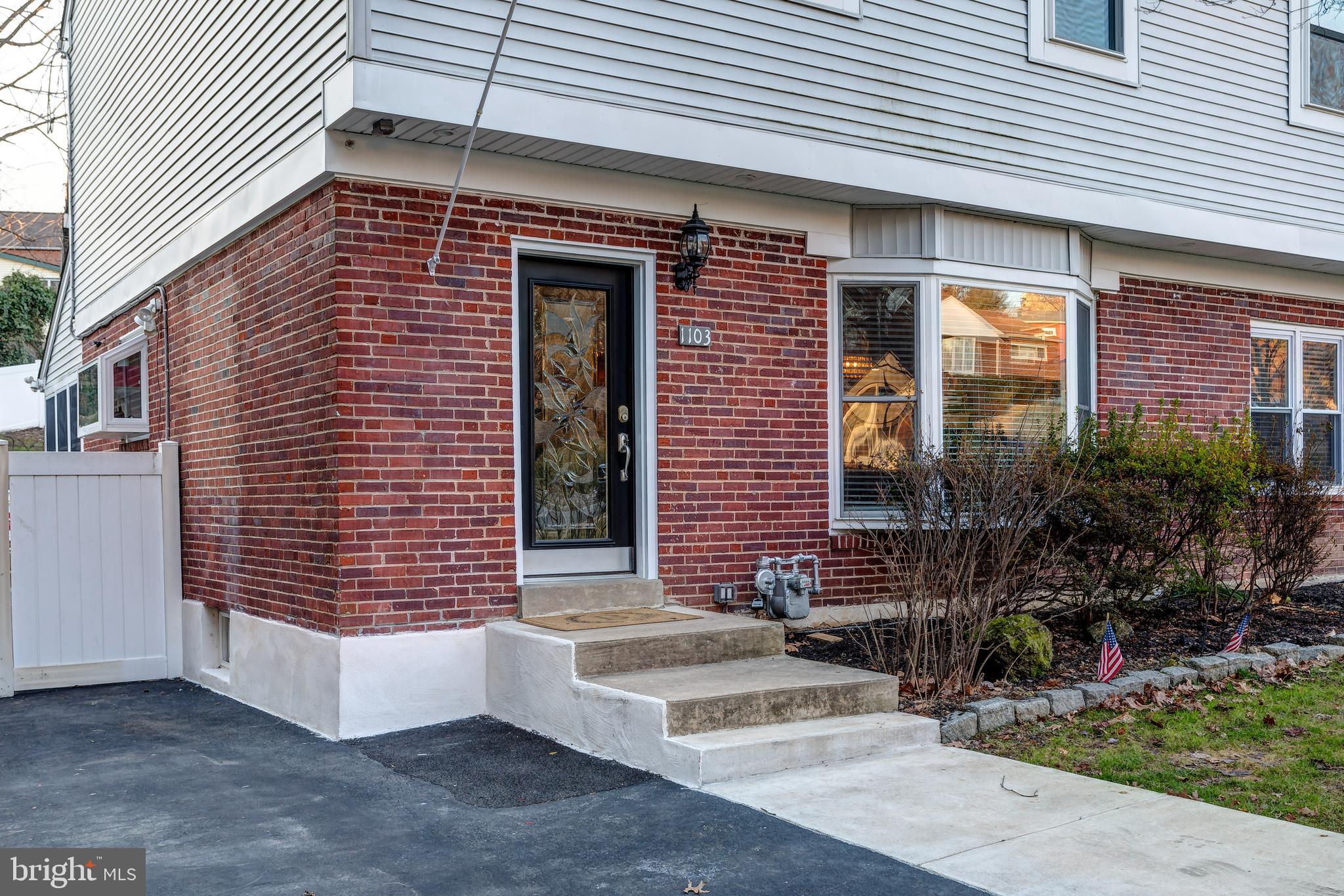 1103 Roberts Road Media, PA 19063 - Photo 4 of 59