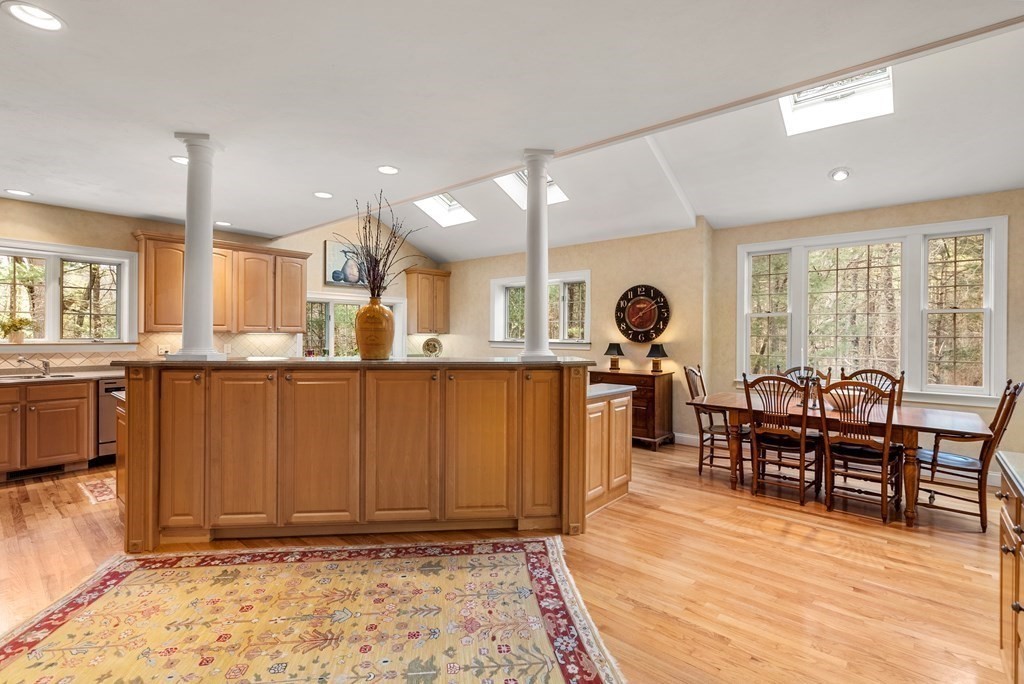 32 Moore Road Sudbury, MA 01776 - Photo 14 of 39
