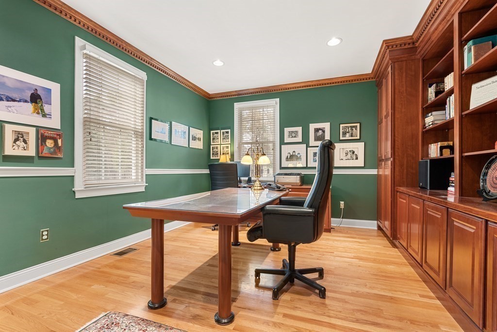 32 Moore Road Sudbury, MA 01776 - Photo 8 of 39