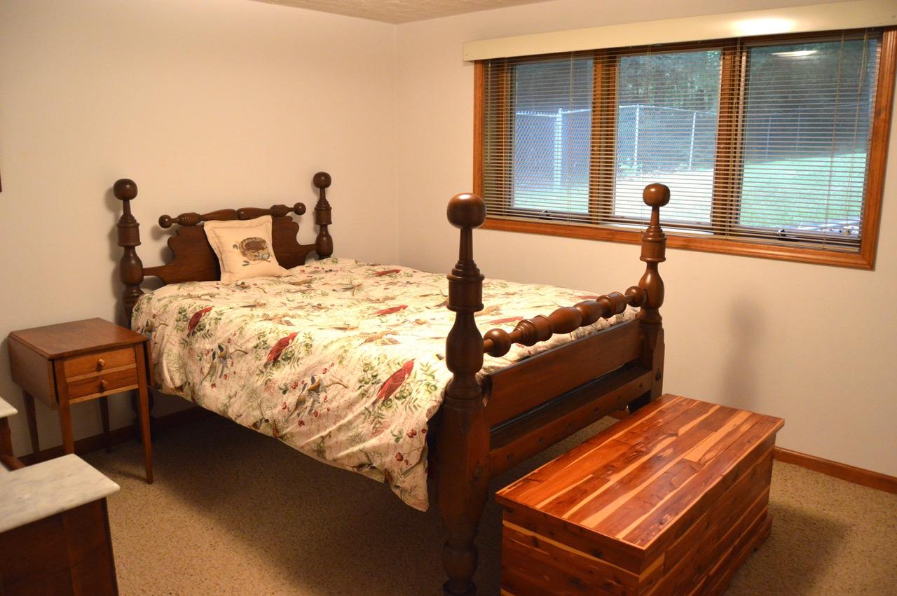 5949 Bradshaw Road Salem, VA 24153 - Photo 7 of 10 5