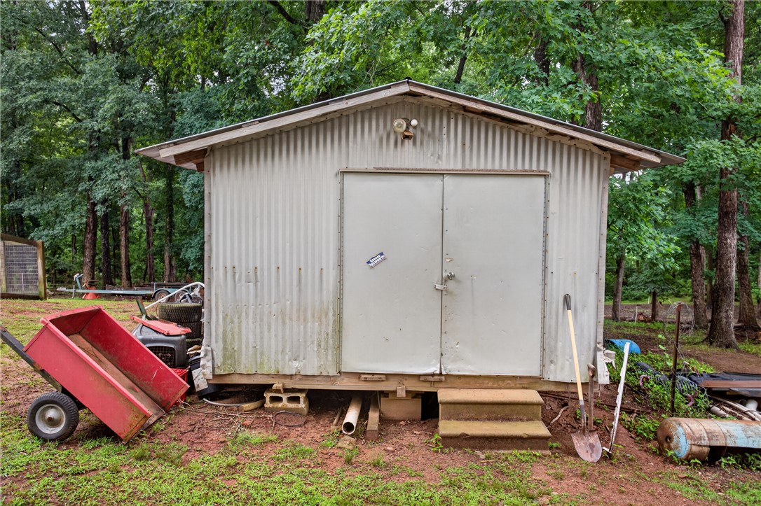 1757 Old Dobbin Bridge Road Townville, SC 29689 - Photo 31 of 36