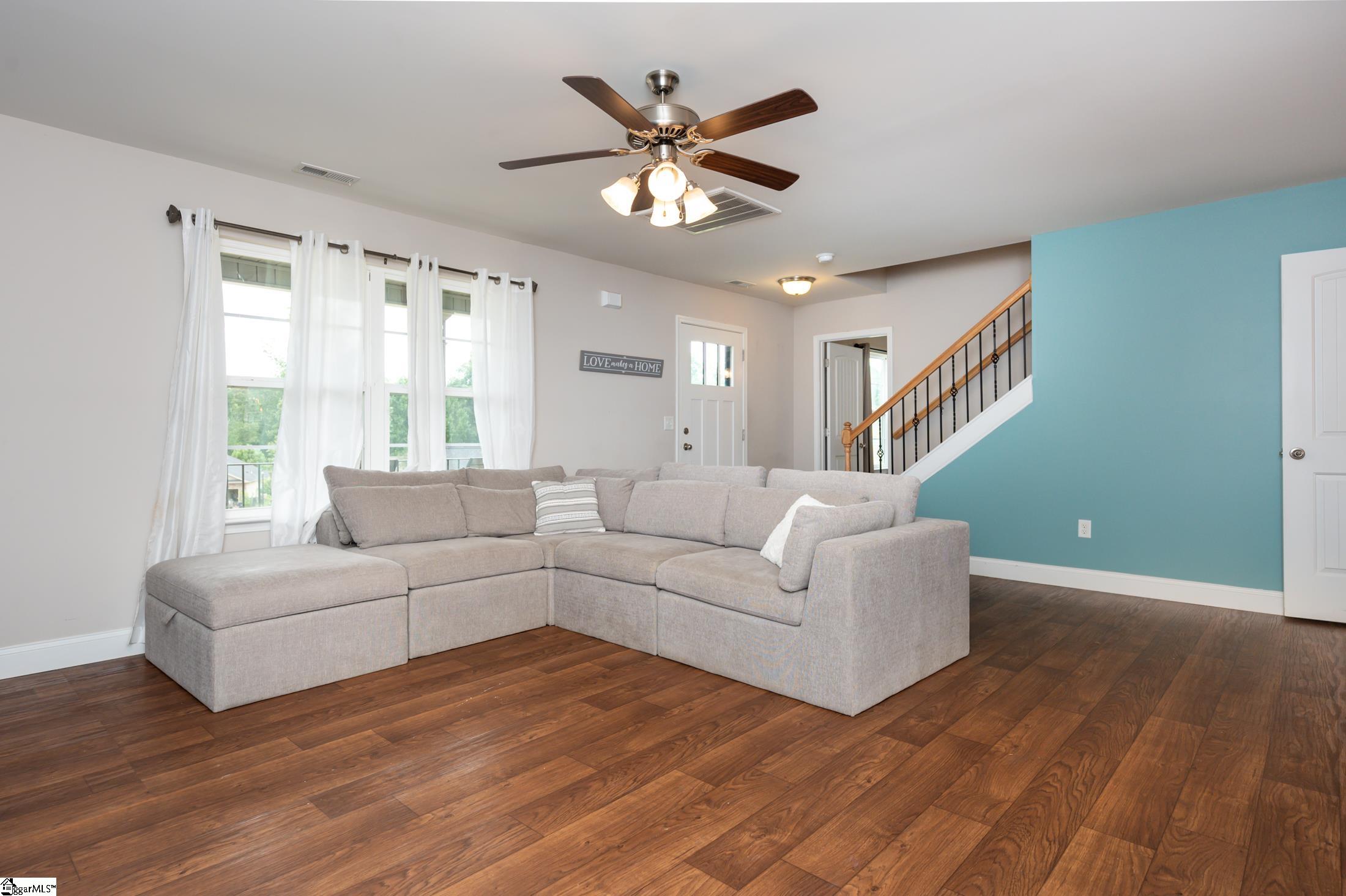 817 Skipping Rock Court Inman, SC 29349 - Photo 5 of 23