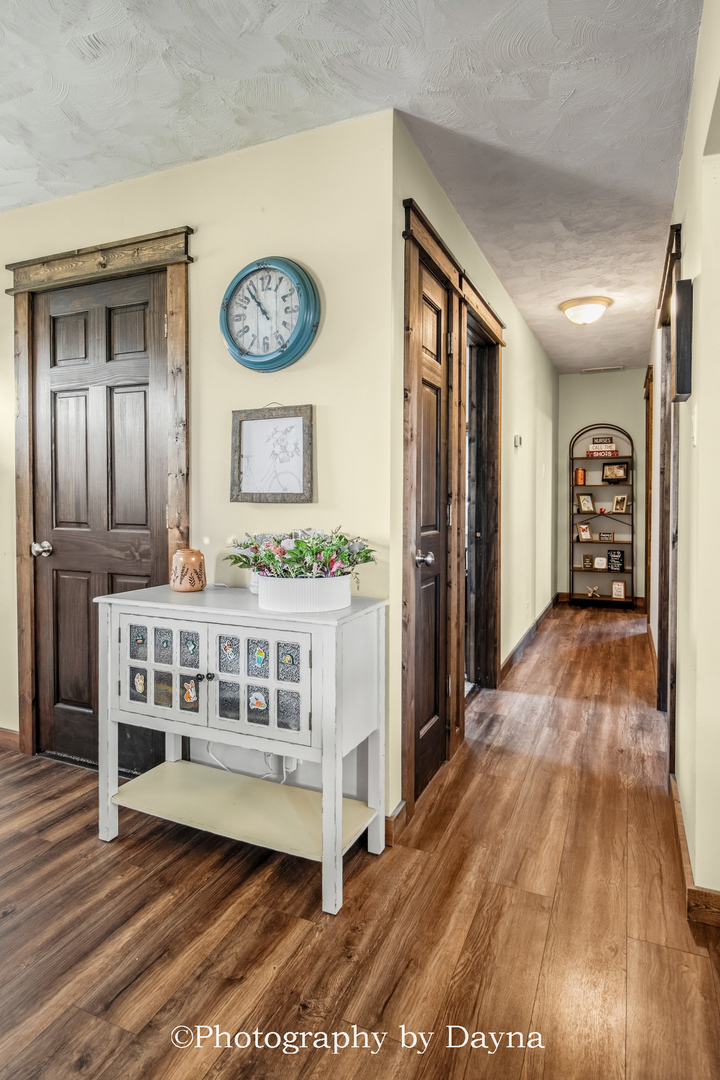 7621 East 3000S Road St. Anne, IL 60964 - Photo 11 of 29