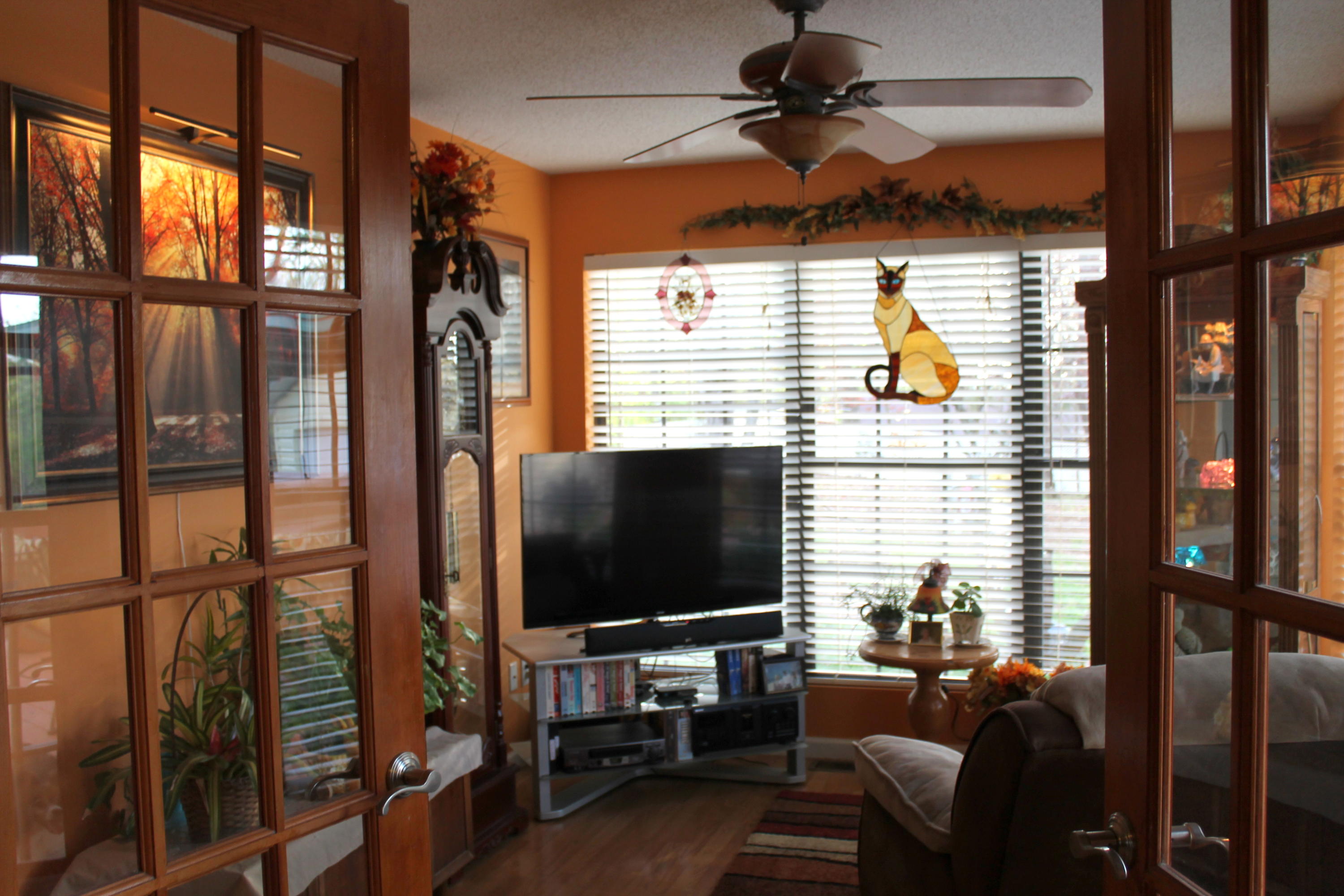 3417 Ralph Phelps Road Louisville, TN 37777 - Photo 14 of 32 Sun room or family room . . .