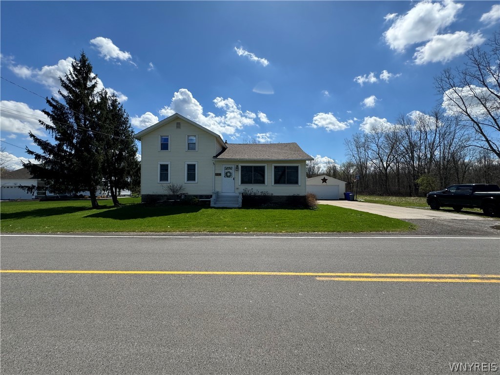 5378 Oakwood Drive Pendleton, NY 14120 - Photo 2 of 49