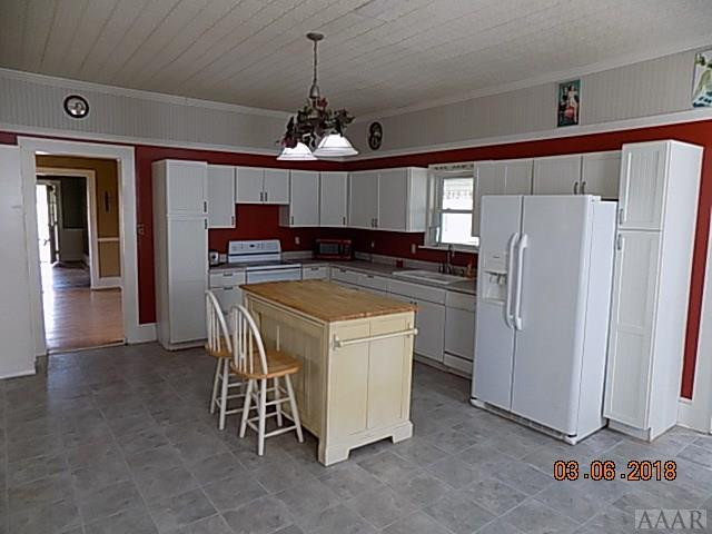 1470 Soundneck Road Elizabeth City, NC 27909 - Photo 4 of 38 Kitchen