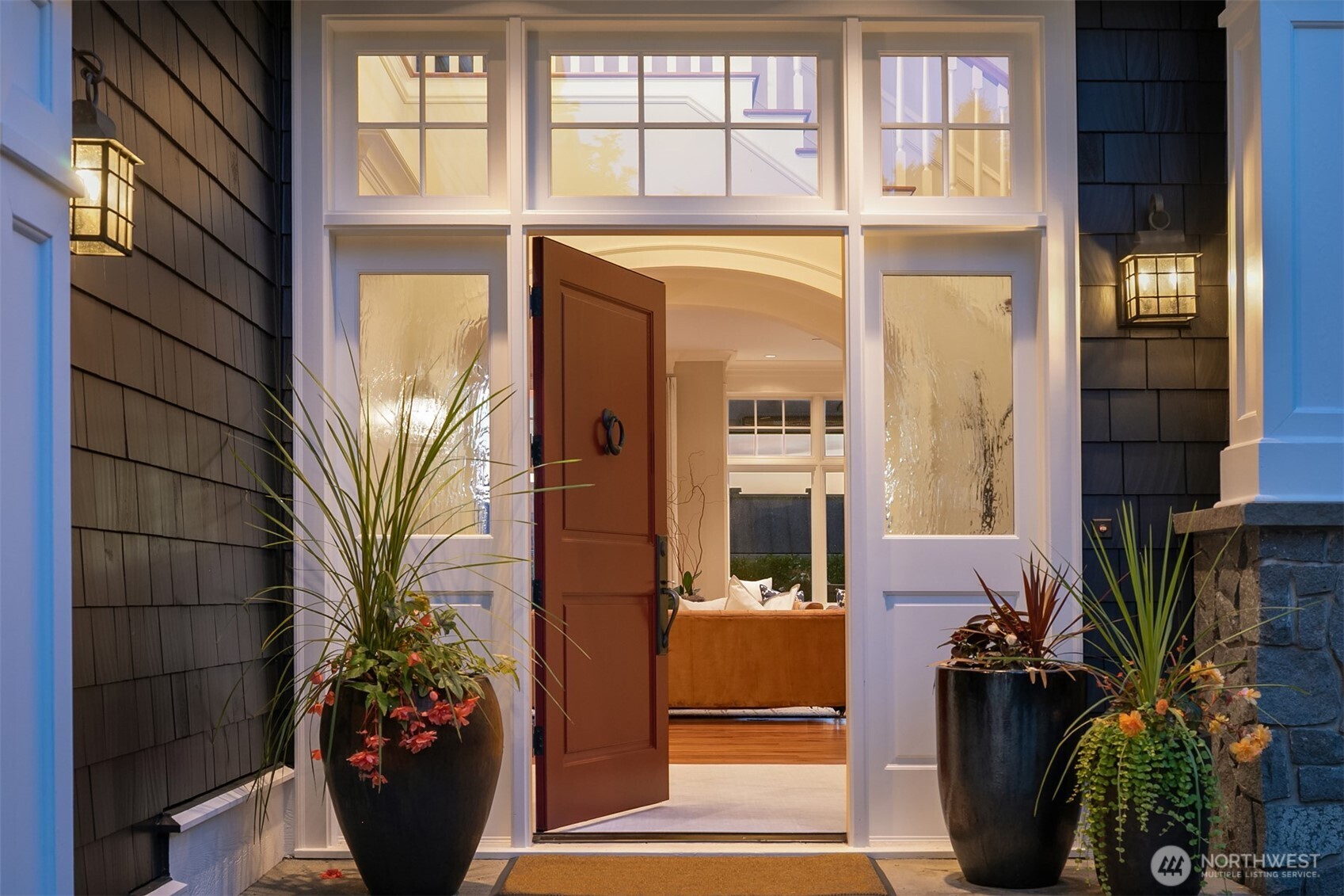 2665 Evergreen Point Road Medina, WA 98039 - Photo 2 of 36