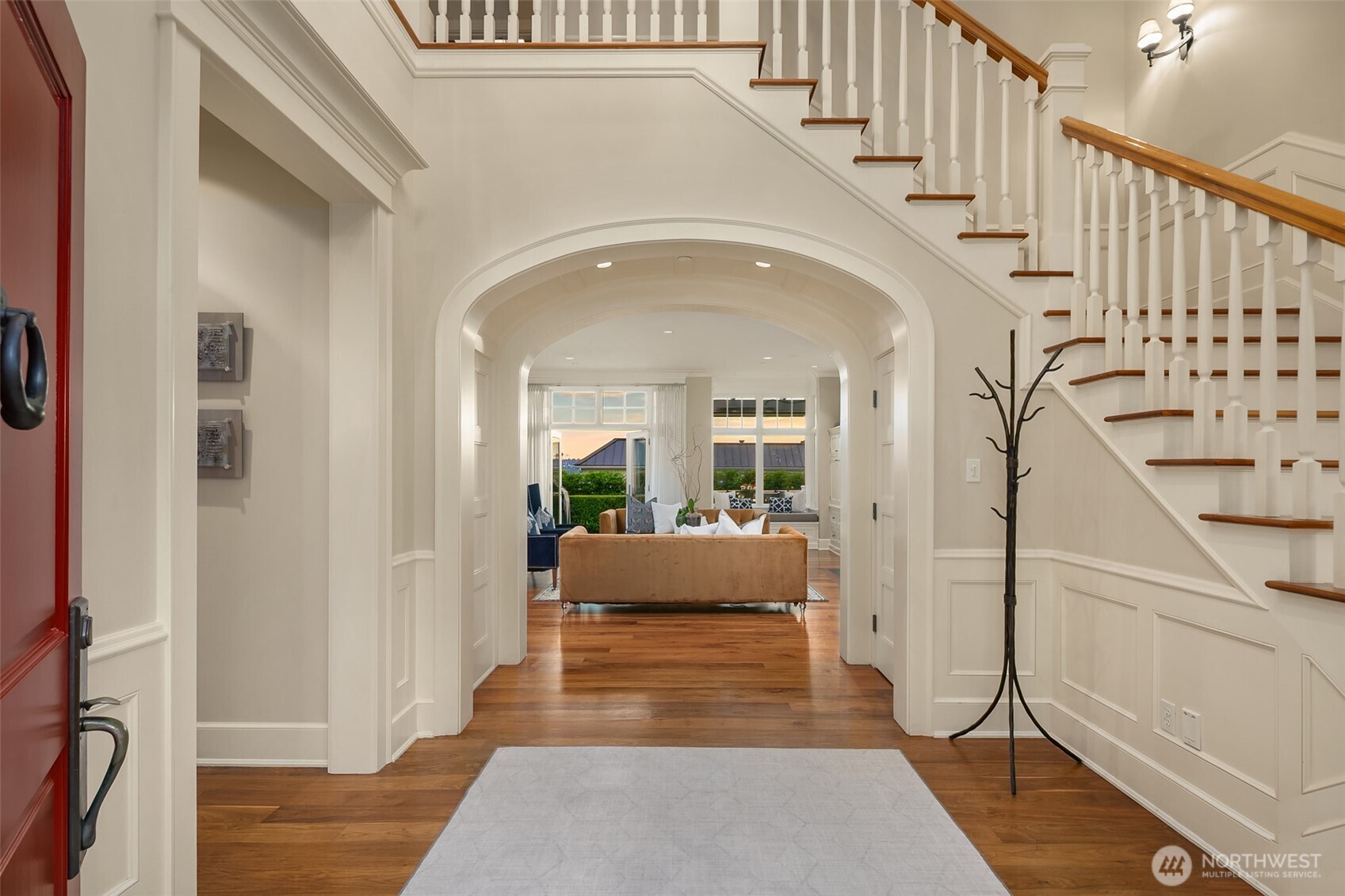 2665 Evergreen Point Road Medina, WA 98039 - Photo 3 of 36