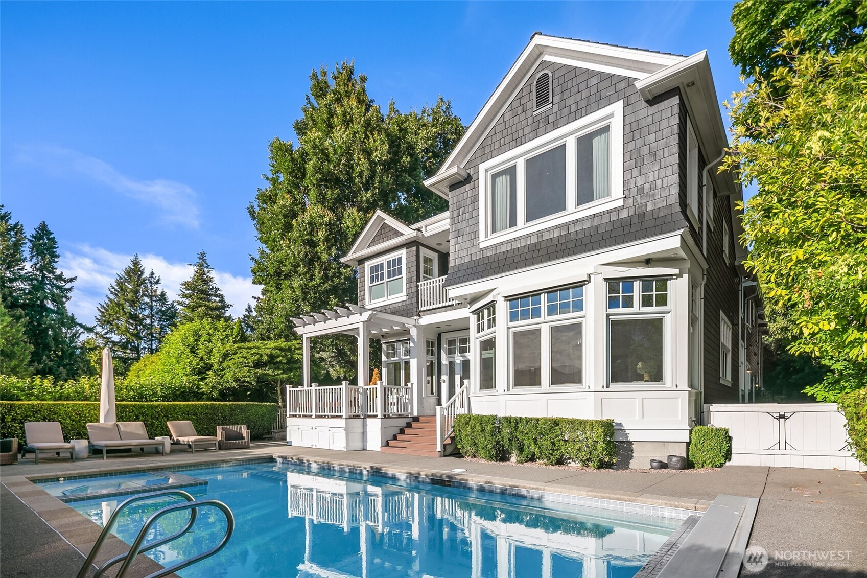 2665 Evergreen Point Road Medina, WA 98039 - Photo 34 of 36