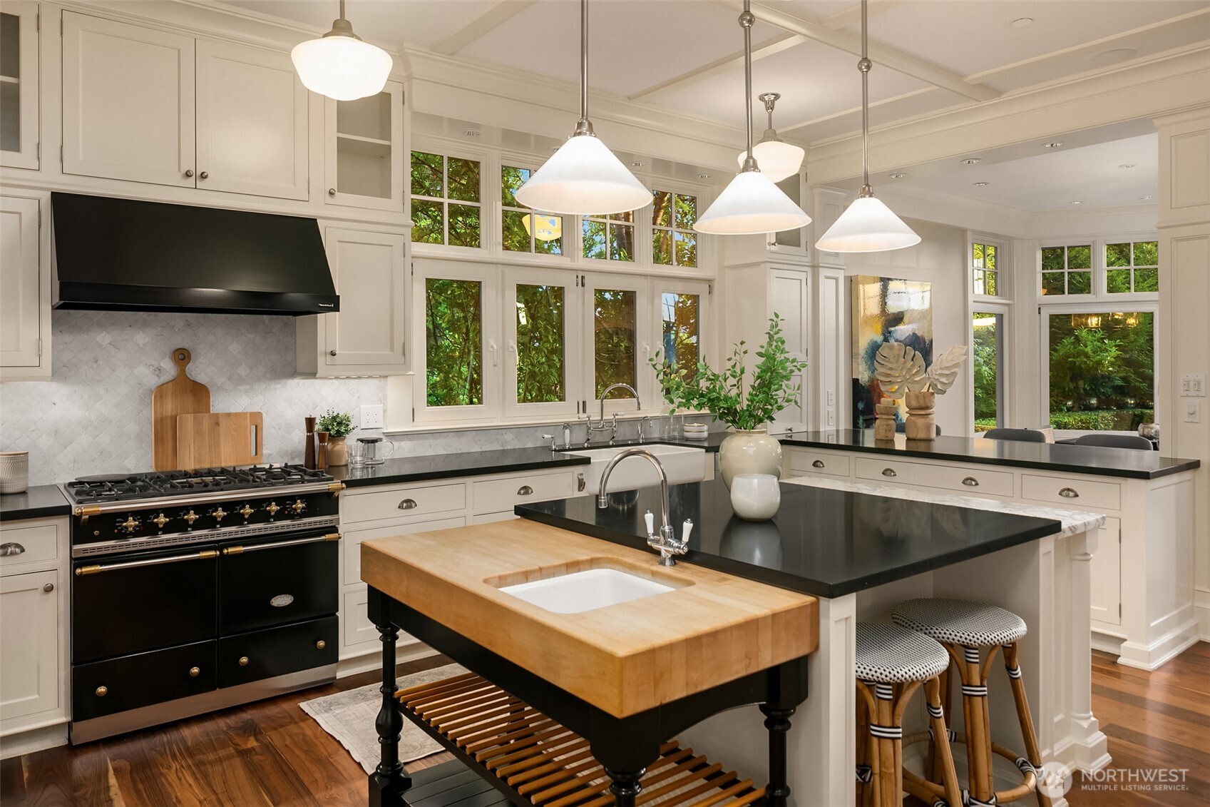 2665 Evergreen Point Road Medina, WA 98039 - Photo 8 of 36