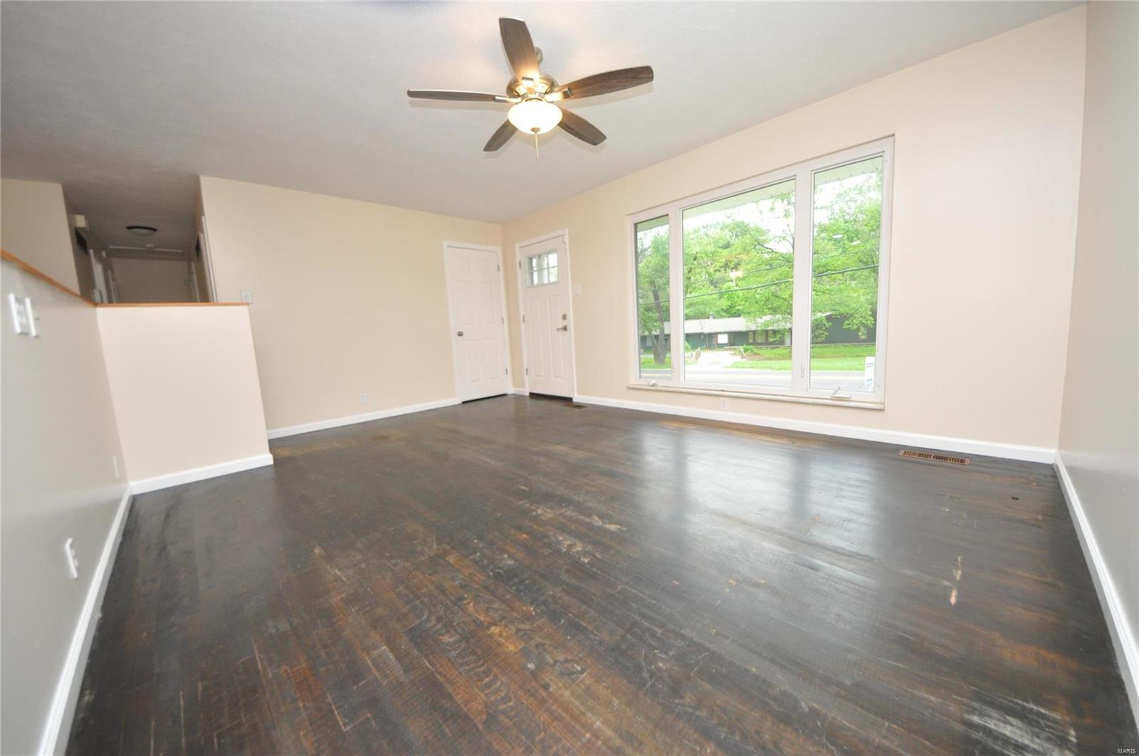 1139 Schulte Road St. Louis, MO 63146 - Photo 4 of 34 Gallery Image 4