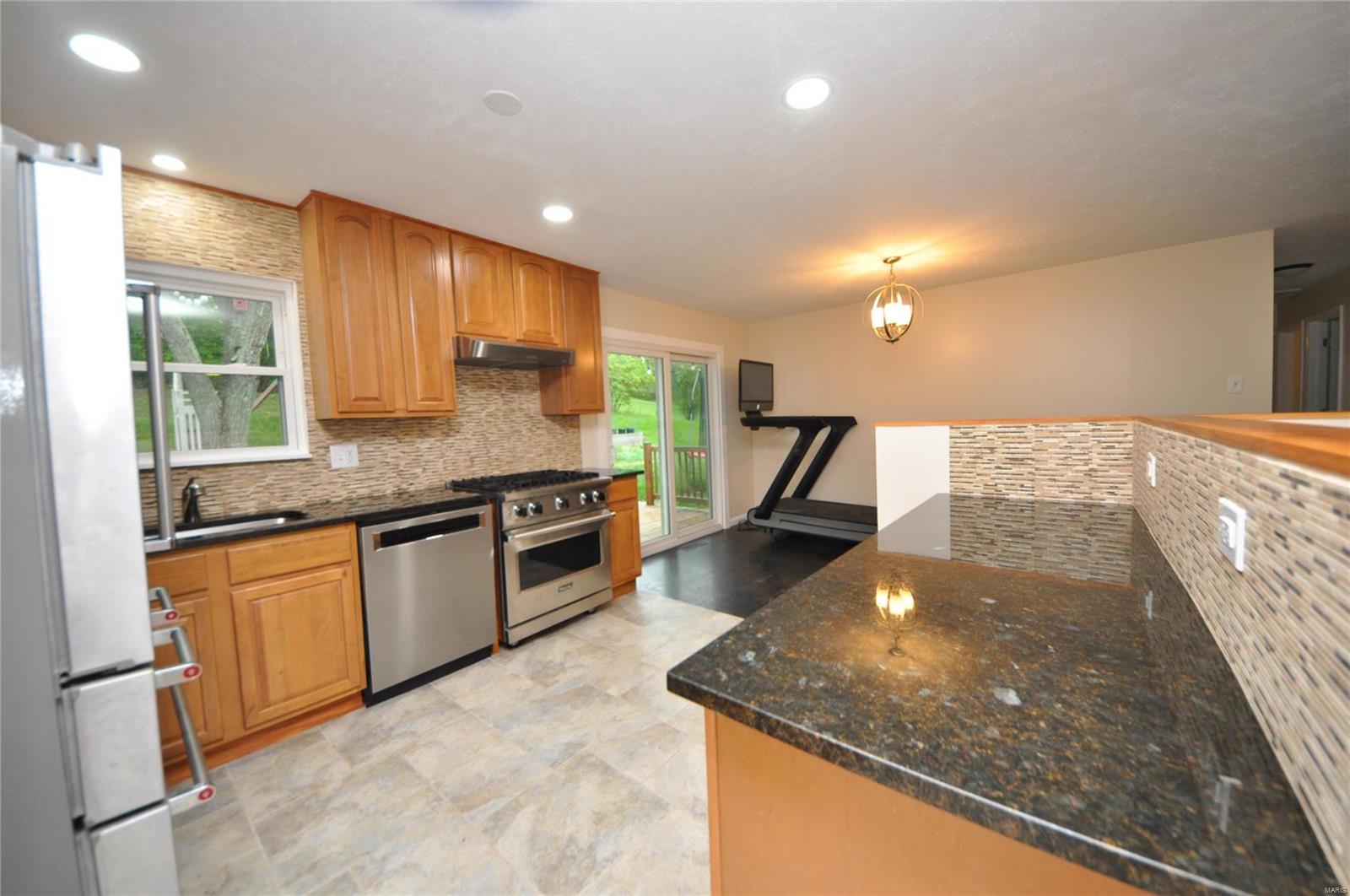 1139 Schulte Road St. Louis, MO 63146 - Photo 10 of 34 Gallery Image 10