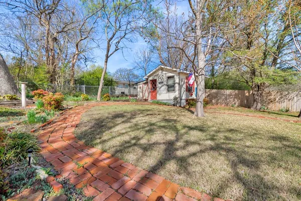 $264,900 | 616 Kessler Boulevard, Sherman, TX 75092