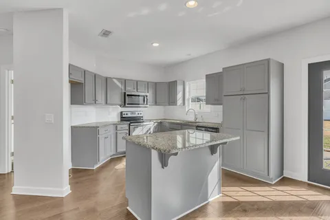 $437,500 | 623 Sapphire Drive, Murfreesboro, TN 37128