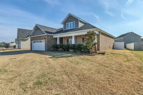 $437,500 | 623 Sapphire Drive, Murfreesboro, TN 37128