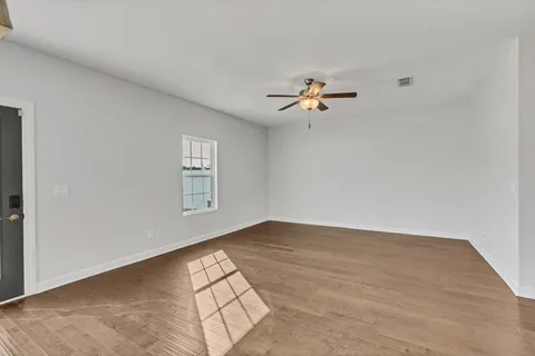 $437,500 | 623 Sapphire Drive, Murfreesboro, TN 37128