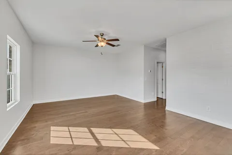 $437,500 | 623 Sapphire Drive, Murfreesboro, TN 37128