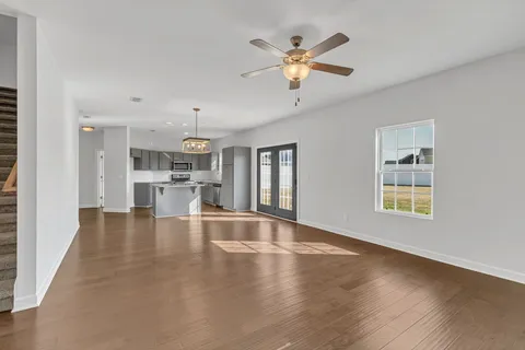 $437,500 | 623 Sapphire Drive, Murfreesboro, TN 37128