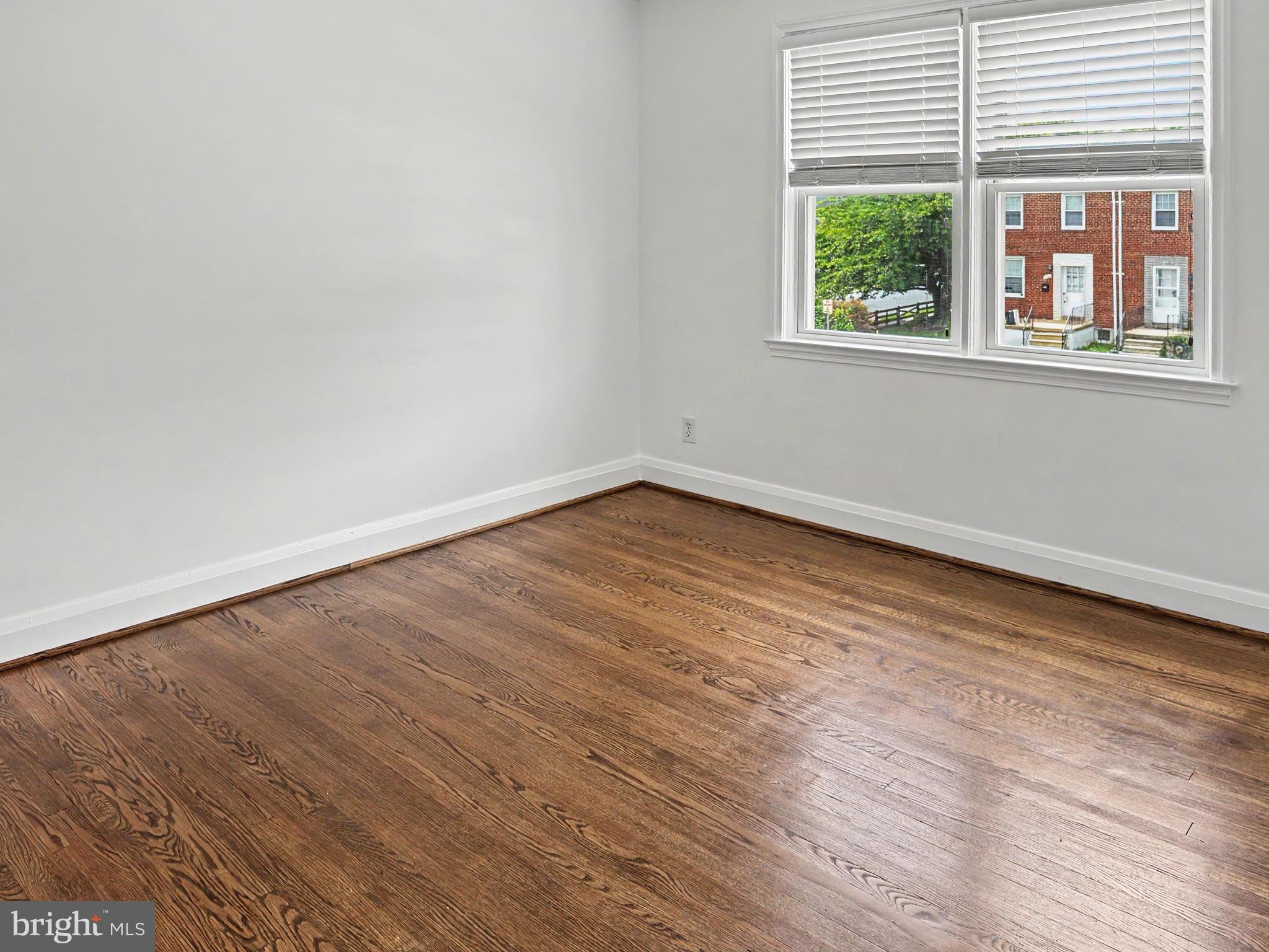 211 Cherrydell Road Catonsville, MD 21228 - Photo 5 of 13 Gallery Image 5