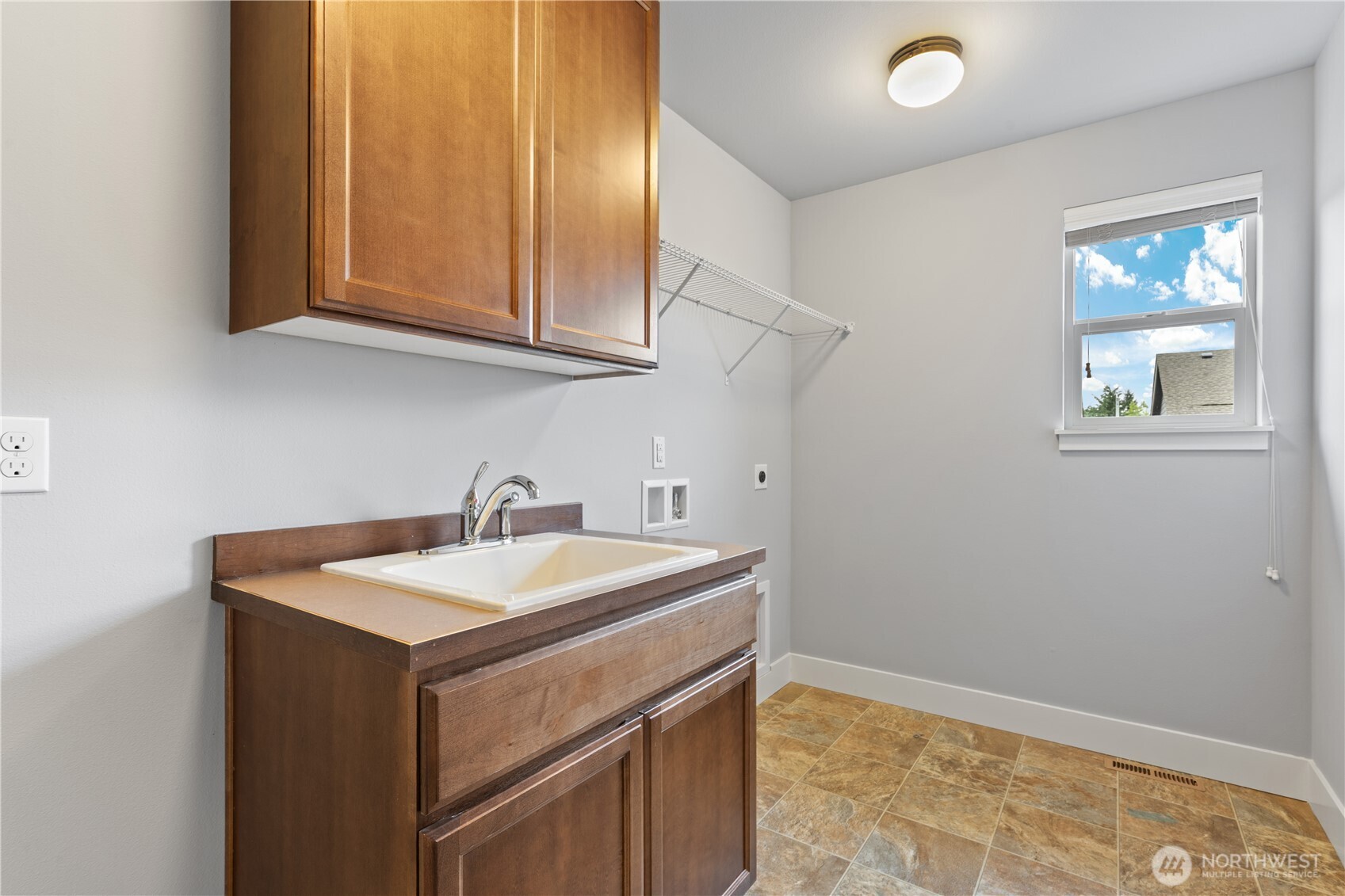 22101 38th Avenue Southeast Bothell, WA 98021 - Photo 33 of 40