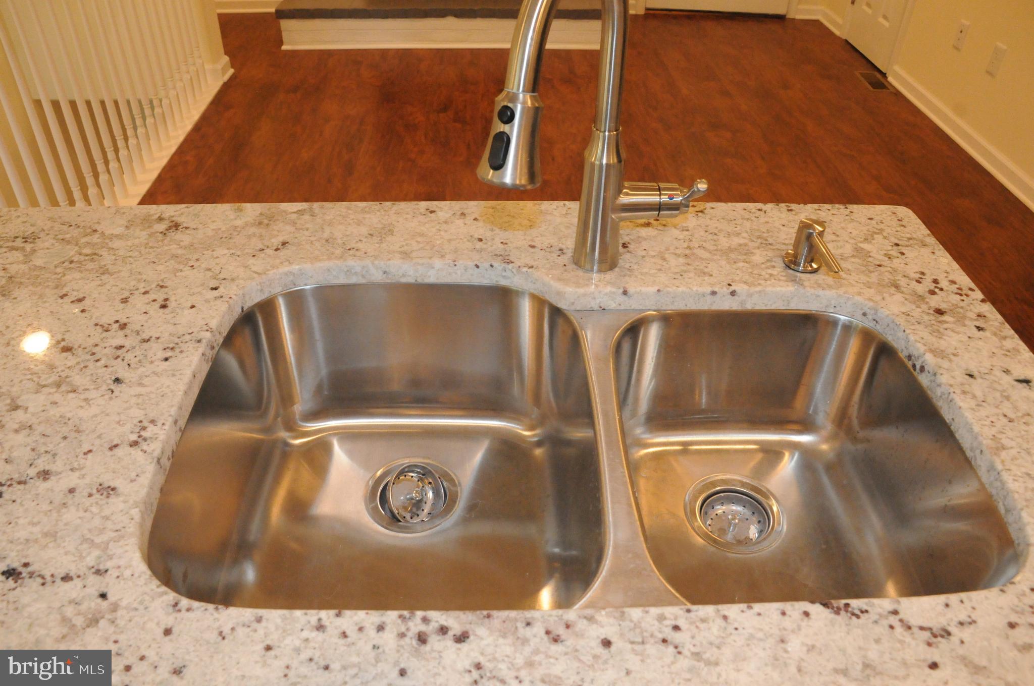 241 Bridle Path Road Front Royal, VA 22630 - Photo 7 of 38 Double sink with granite counter tops!