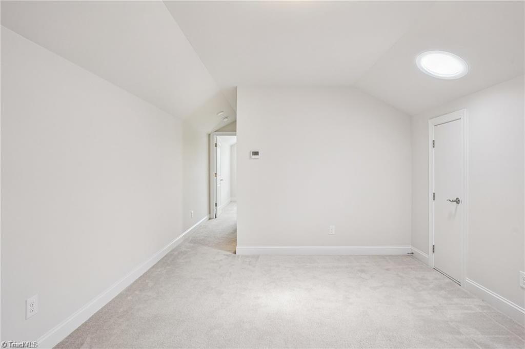 2834 Fallin Court High Point, NC 27262 - Photo 29 of 37 Gallery Image 29