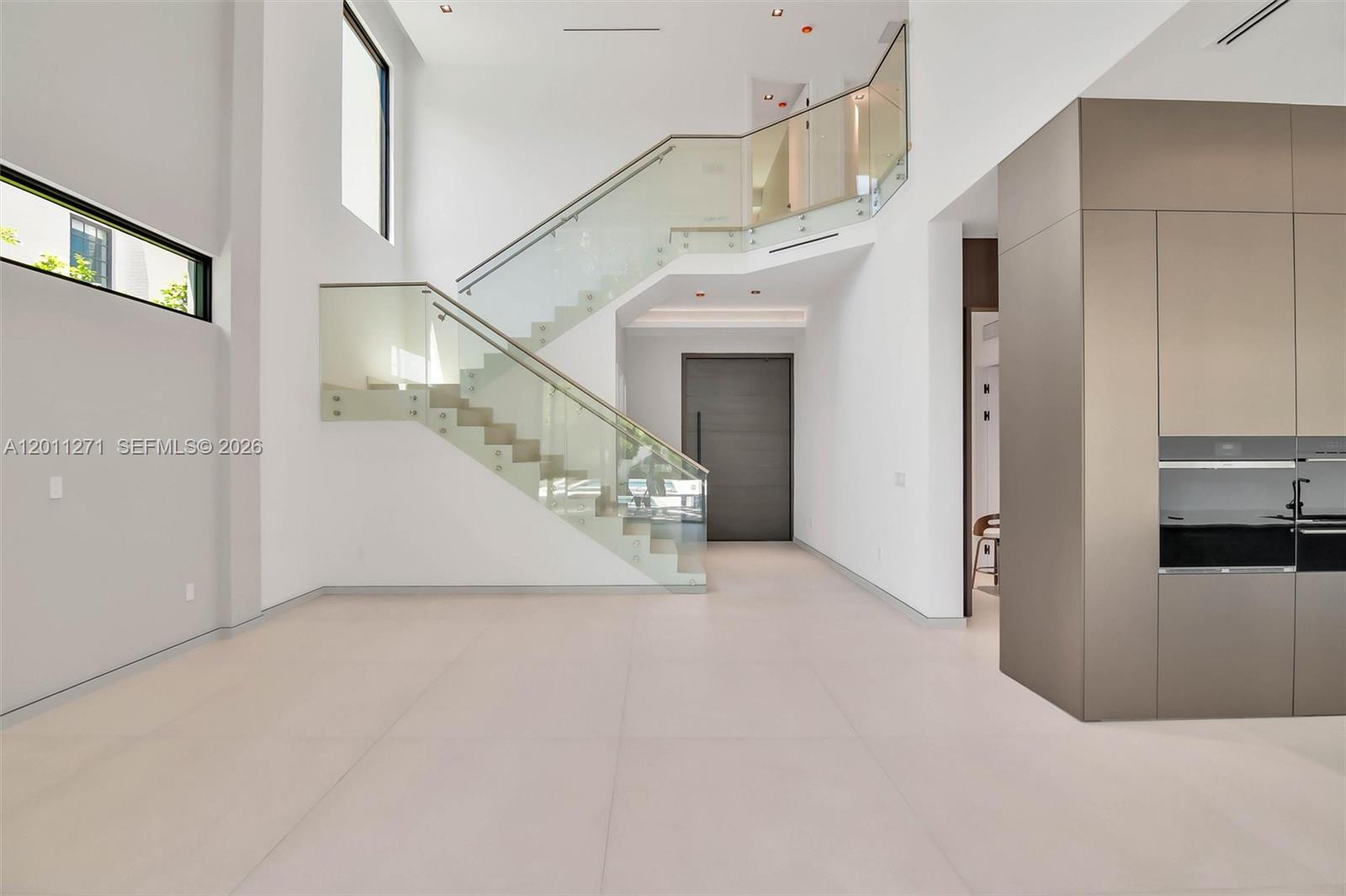 125 Southwest 29th Road Miami, FL 33129 - Photo 22 of 69