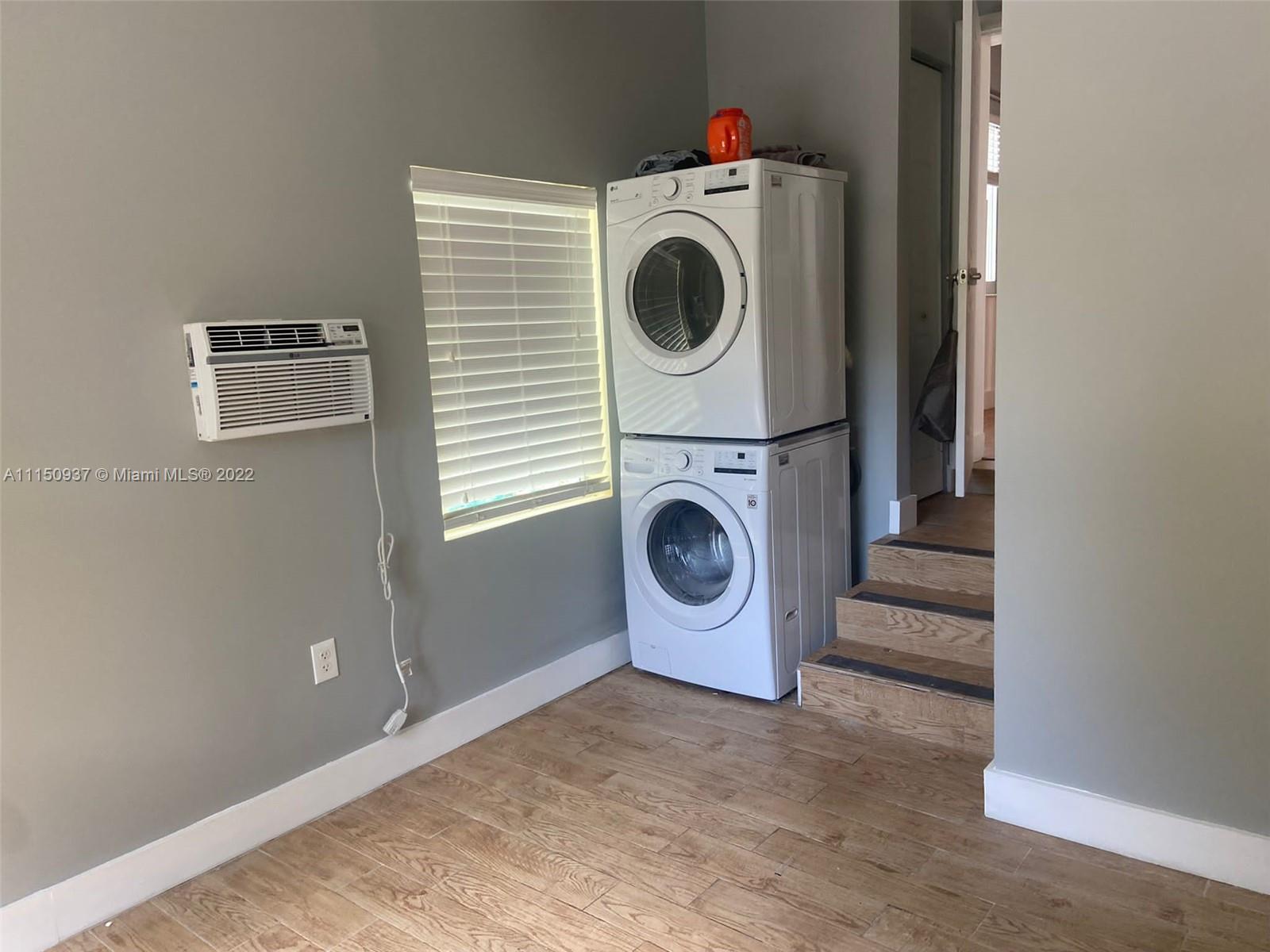 155 Southwest 28th Road Miami, FL 33129 - Photo 29 of 33 a utility room with dryer and washer